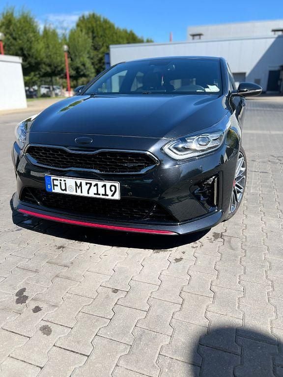 Schwarz Gebraucht 2021 Kia ProCeed Kleinwagen | 22.000 € (Guter Preis) - Bild 1/4