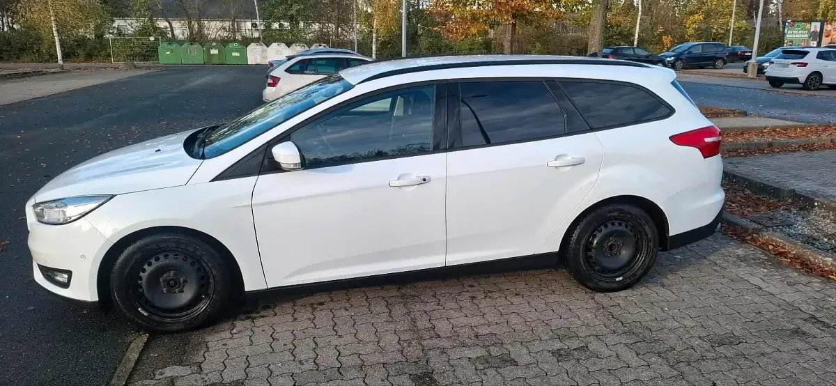 Używany Ford Focus 125 KM (91 kW) 2016 Biały Kombi