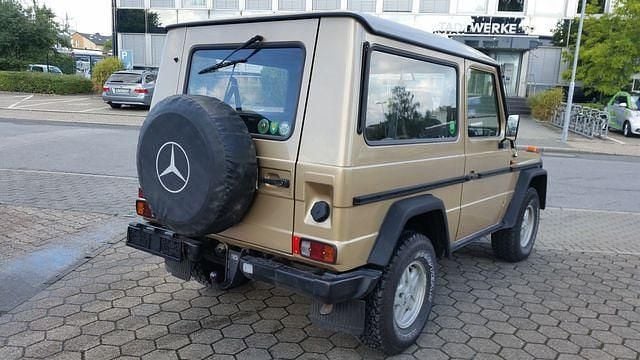 Gebraucht Mercedes G300 88 PS (64 kW) 1985 Gold metallic SUV