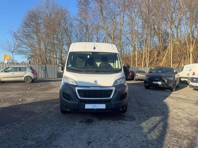 Gebraucht Peugeot Boxer S 120 PS (88 kW) 2023 Weiß Van