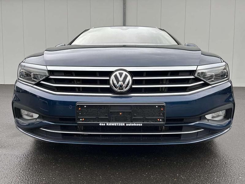 Gebraucht VW Passat Active 190 PS (139 kW) 2021 Blau Kombi
