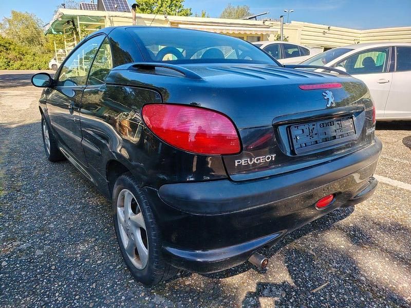 Gebraucht Peugeot 206 109 PS (80 kW) 2002 Schwarz Cabrio