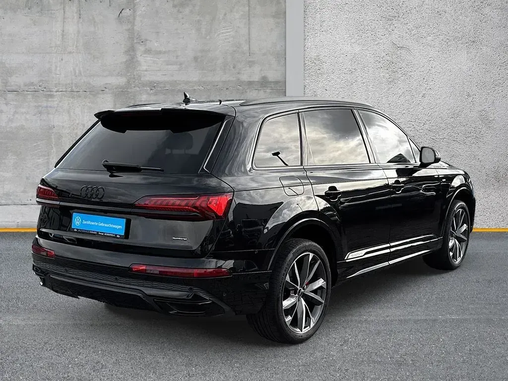 Gebraucht Audi Q7 Competition 231 PS (169 kW) 2022 Schwarz SUV