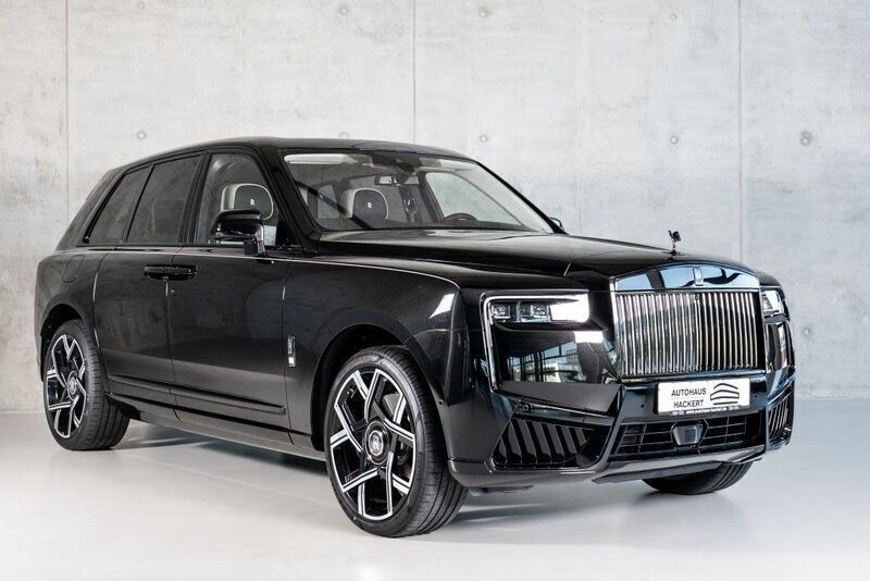 Schwarz Neu 2025 Rolls Royce Cullinan SUV | 677.890 € - Bild 1/4