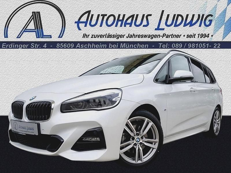 Weiß Gebraucht 2023 BMW 218 M Sport Van / Kleinbus | 28.850 € (Etwas zu teuer) - Bild 1/4