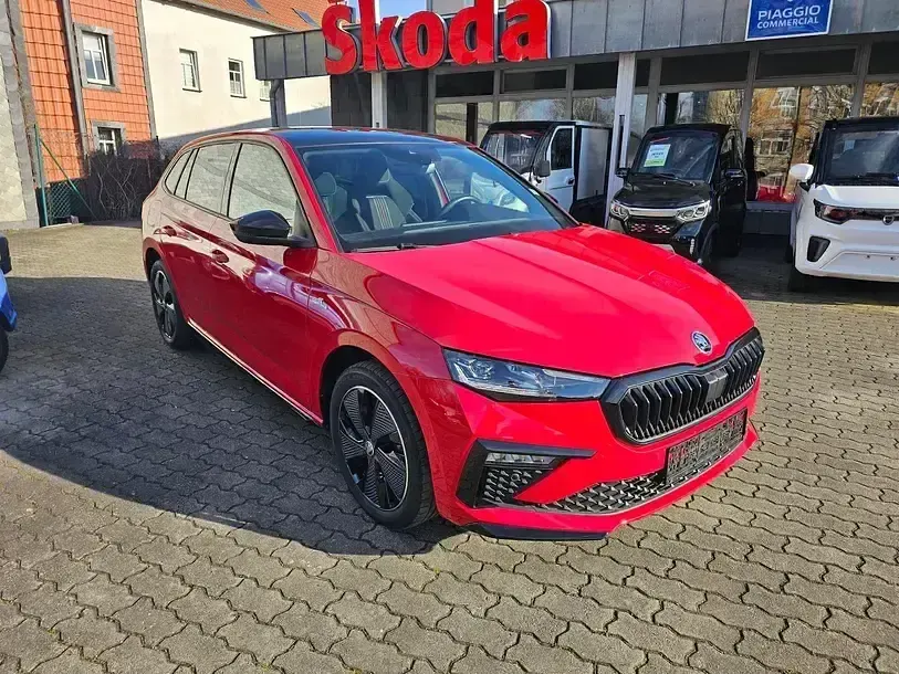 Gebraucht Skoda Scala Monte Carlo 116 PS (85 kW) 2024 Rot Kleinwagen