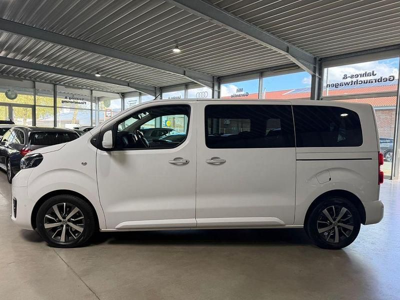 Gebraucht Toyota Proace Verso Team 150 PS (110 kW) 2018 Weiß Kombi