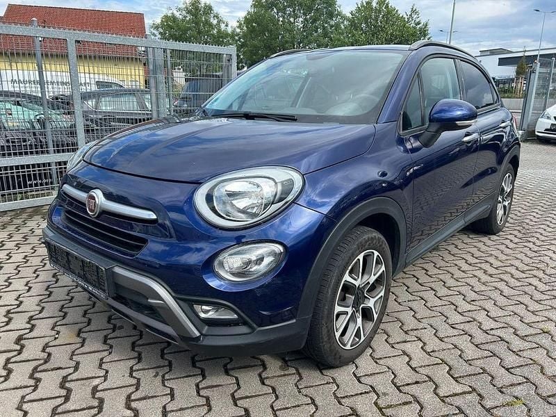 Blau Gebraucht 2016 Fiat 500X Cross SUV | 8.400 € (Guter Preis) - Bild 1/4