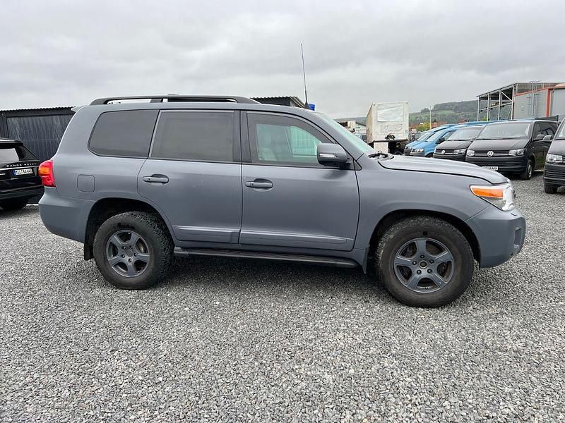 Gebraucht Toyota Land Cruiser 272 PS (200 kW) 2016 Antidronecolor SUV