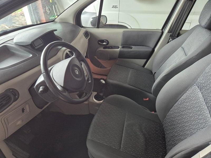 Second-hand Renault Modus Authentique 75 CP (55 kW) 2005 Negru Monovolum