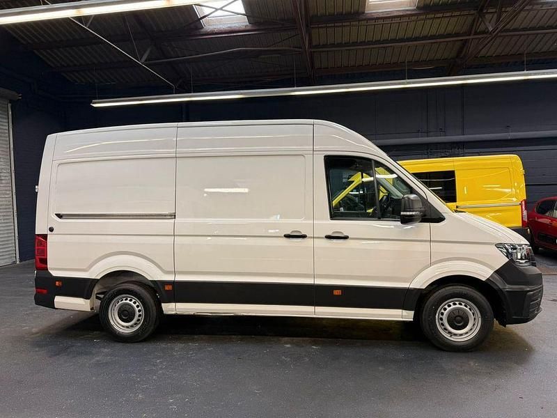 Gebraucht VW Crafter 140 PS (102 kW) 2021 Weiß Van