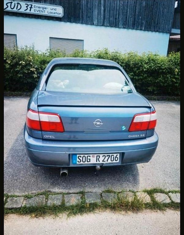 Gebraucht Opel Omega 144 PS (105 kW) 2001 Grau Limousine