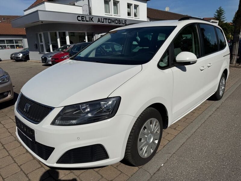 Weiß Gebraucht 2013 Seat Alhambra Reference Van / Kleinbus | 11.990 € (Fairer Preis) - Bild 1/4