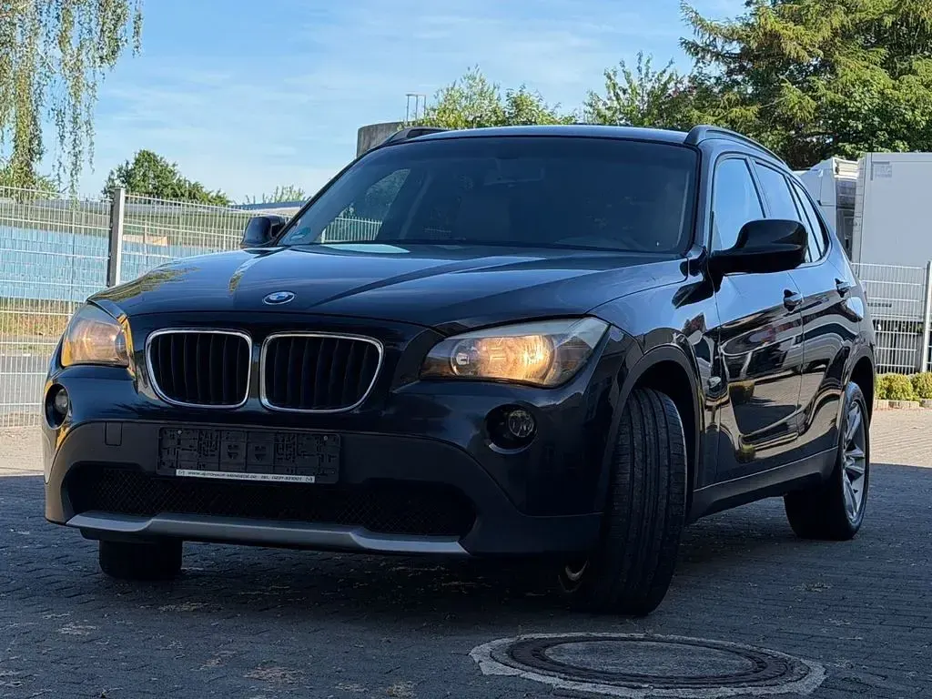Gebraucht BMW X1 Sport Line 177 PS (130 kW) 2010 Schwarz SUV