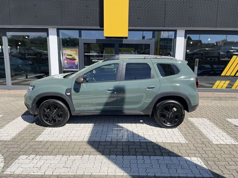 Gebraucht Dacia Duster Extreme 150 PS (110 kW) 2024 Andere farbe SUV