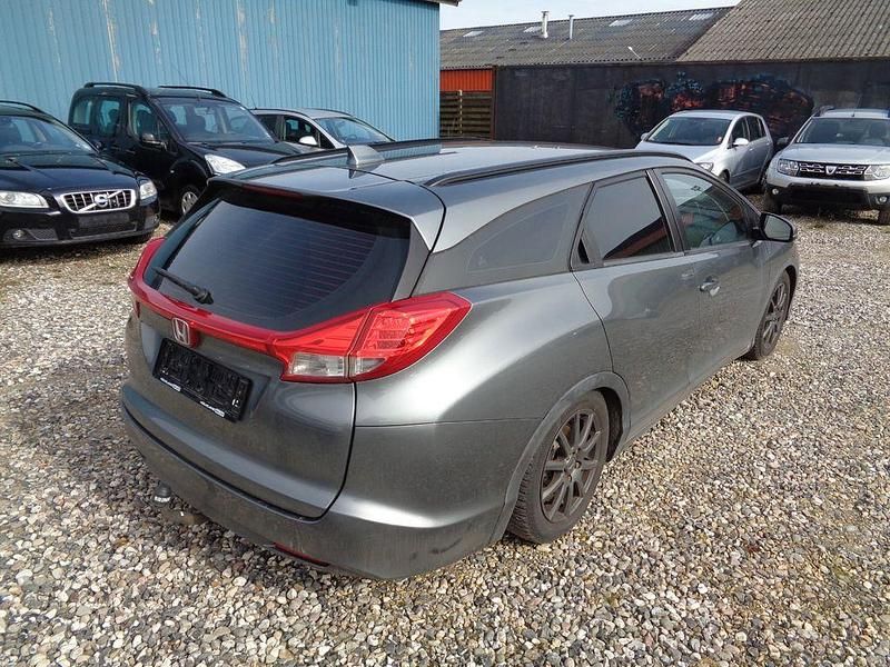 Gebraucht Honda Civic Comfort 120 PS (88 kW) 2015 Grau Kombi