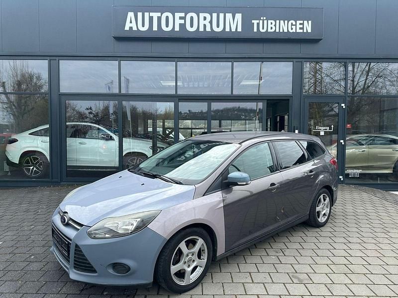 Gebraucht Ford Focus Trend 116 PS (85 kW) 2012 Braun Kombi