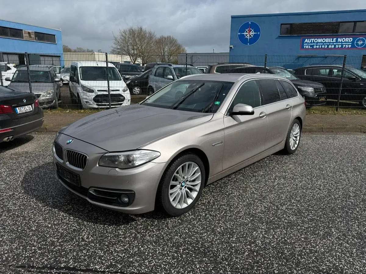 Gebraucht BMW 530 Luxury Line 258 PS (189 kW) 2014 Silber Kombi