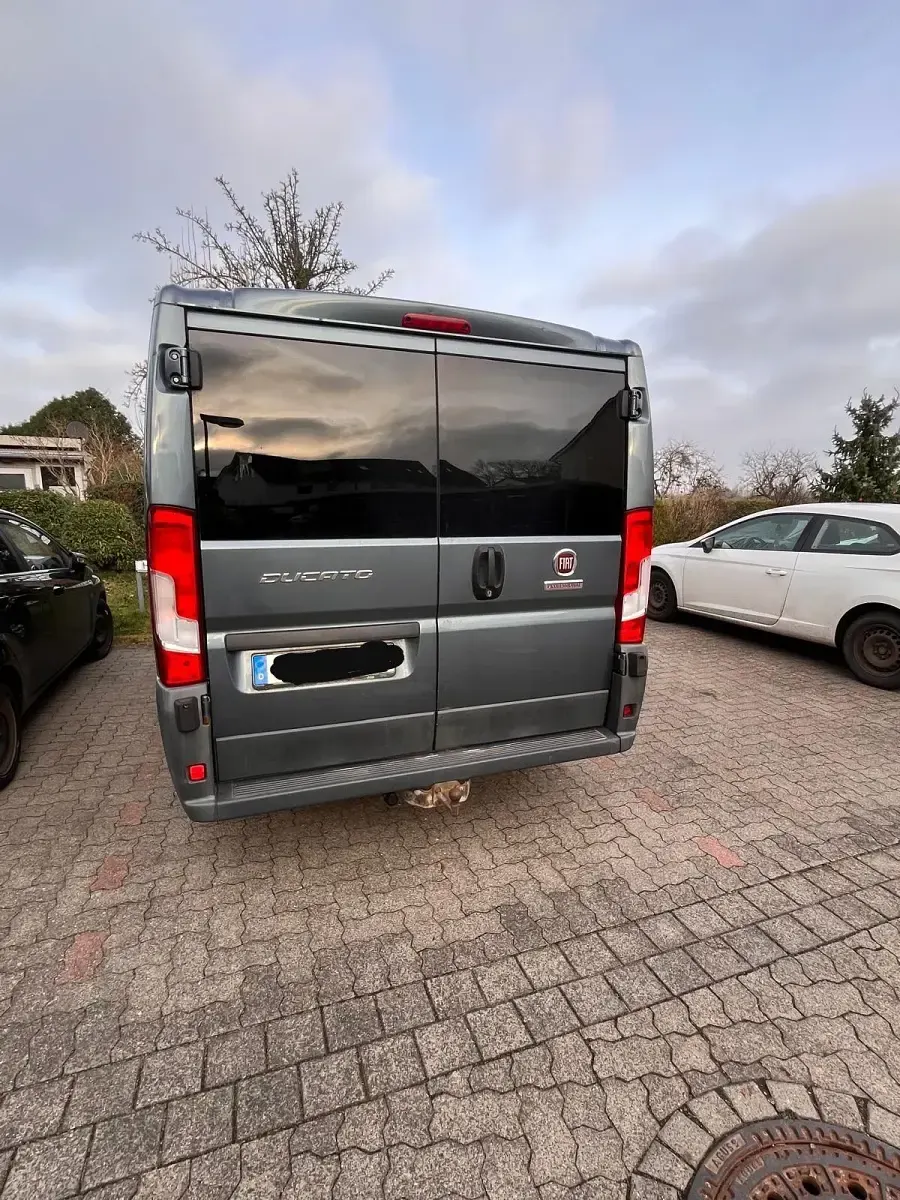 Gebraucht Fiat Ducato 150 PS (110 kW) 2016 Grau Van