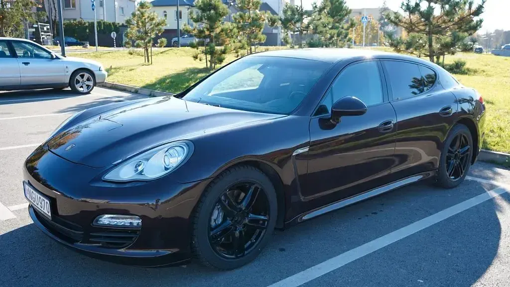 Gebraucht Porsche Panamera 299 PS (219 kW) 2012 Braun Kleinwagen