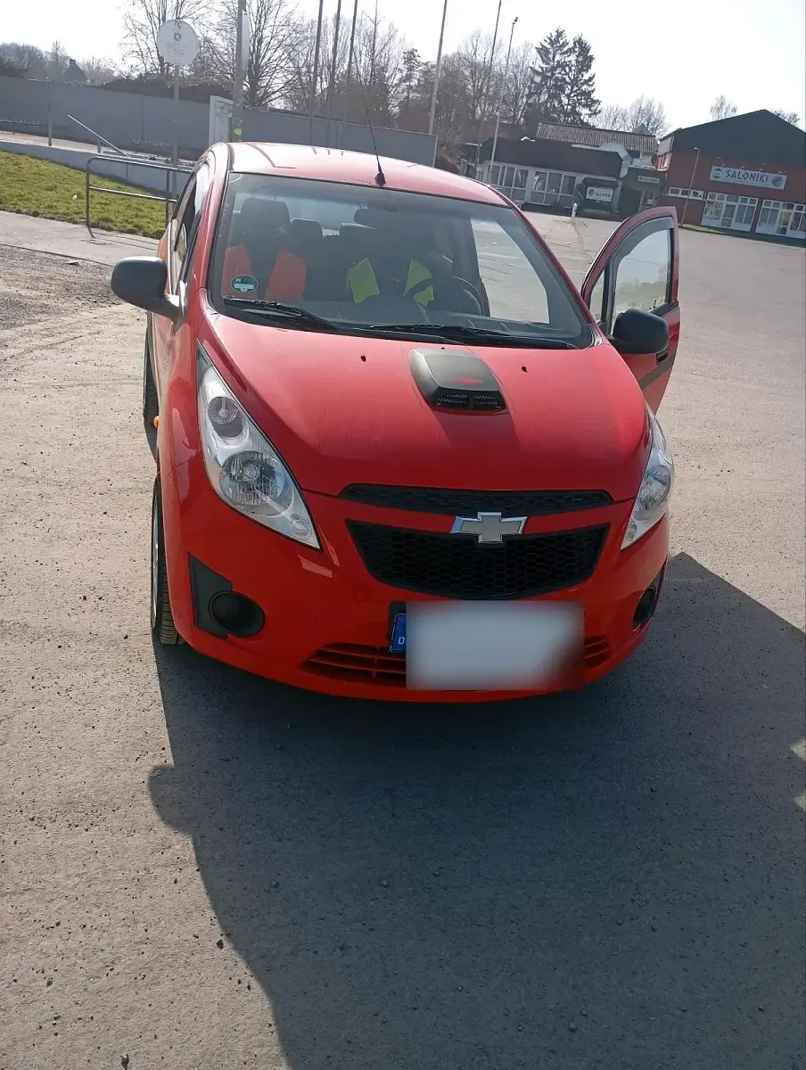 Gebraucht Chevrolet Spark 68 PS (50 kW) 2011 Rot Kleinwagen