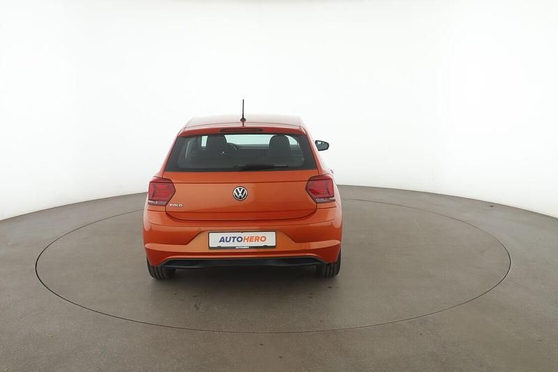 Gebraucht VW Polo Comfortline 95 PS (69 kW) 2018 Orange Kleinwagen