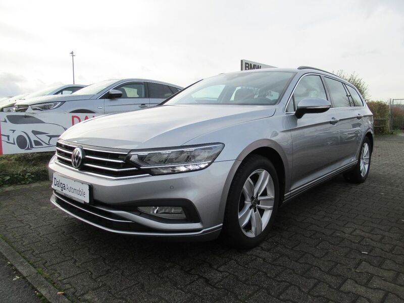 Silber Gebraucht 2020 VW Passat Business Limousine | 17.990 € (Superpreis) - Bild 1/4