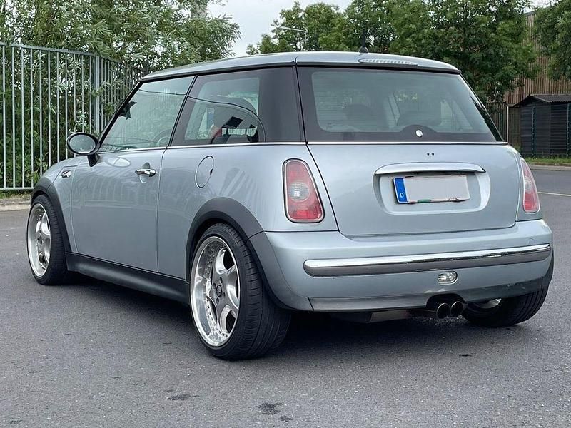 Gebraucht Mini Cooper S 90 PS (66 kW) 2004 Silber Kleinwagen