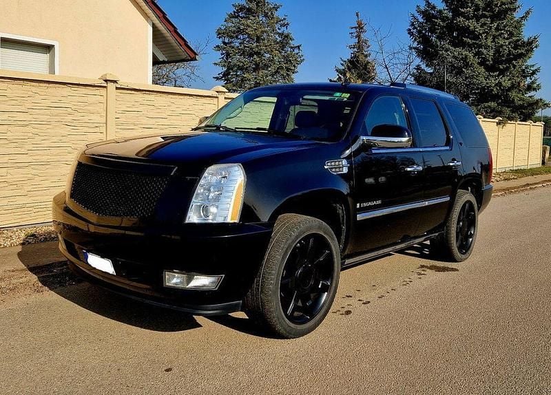 Gebraucht Cadillac Escalade 409 PS (300 kW) 2008 Schwarz SUV