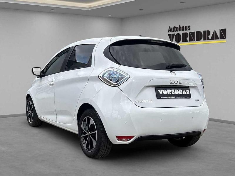 Gebraucht Renault Zoe Intens 67 kW (92 PS) 2018 Gletscherweiss Kleinwagen