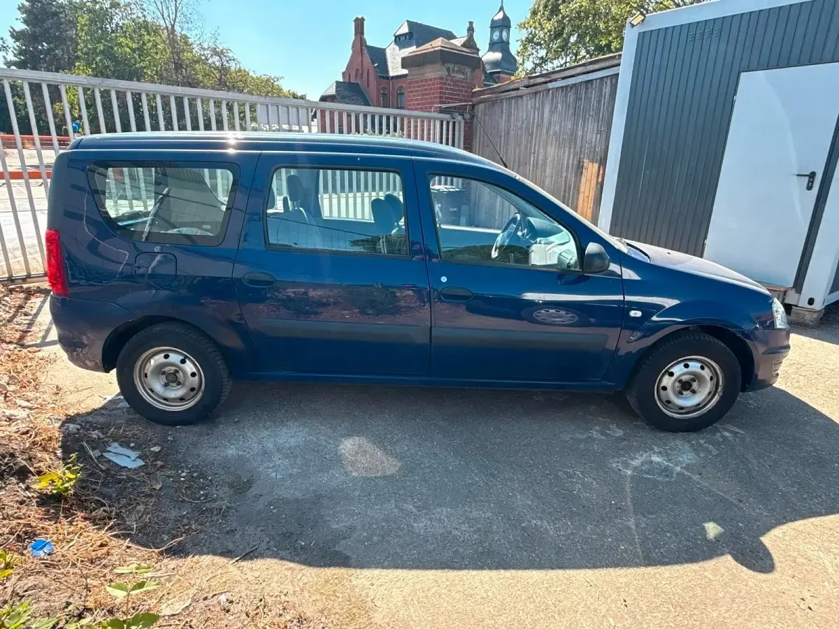 Gebraucht Dacia Logan 75 PS (55 kW) 2009 Blau Van / Kleinbus