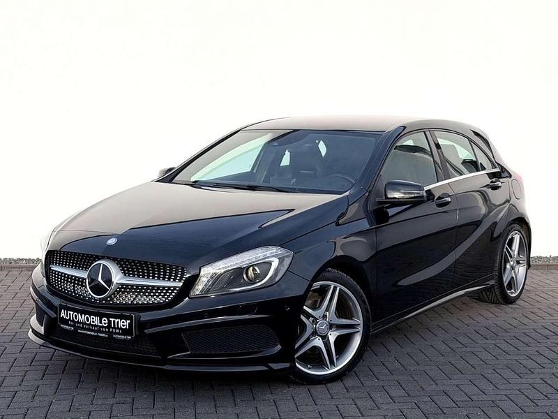 Schwarz Gebraucht 2015 Mercedes A200 AMG line Kleinwagen | 13.990 € (Fairer Preis) - Bild 1/4