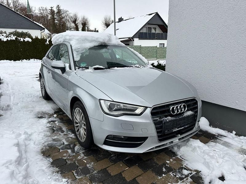 Silber Gebraucht 2013 Audi A3 Kombi | 6.400 € (Fairer Preis) - Bild 1/4