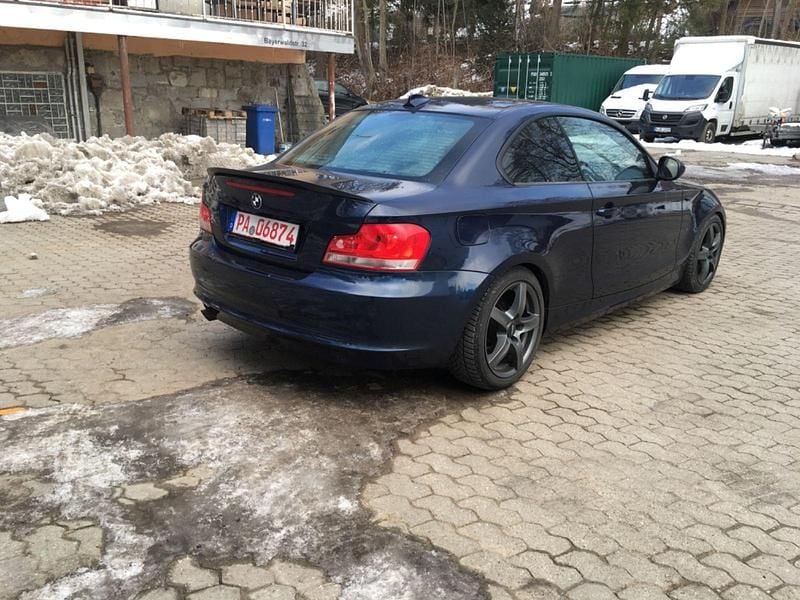 Gebraucht BMW 118 Coupé Advantage 143 PS (105 kW) 2012 Blau Coupé