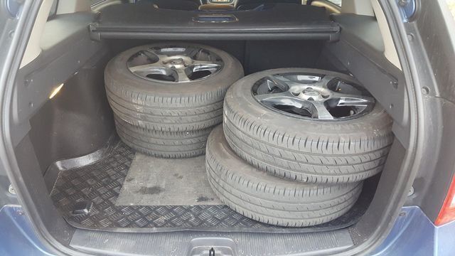 Gebraucht Dacia Logan MCV 90 PS (66 kW) 2014 Blau metallic Kombi