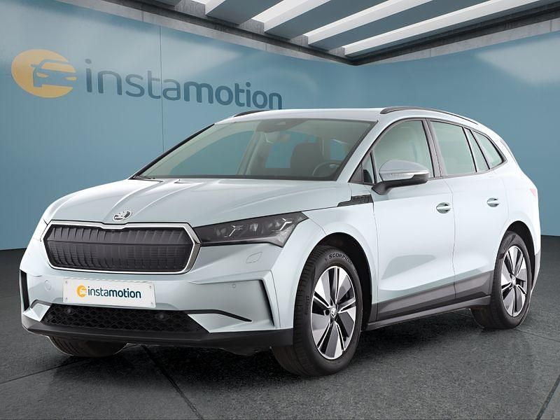 Silber Gebraucht 2022 Skoda Enyaq iV Loft SUV | 25.399 € (Fairer Preis) - Bild 1/4