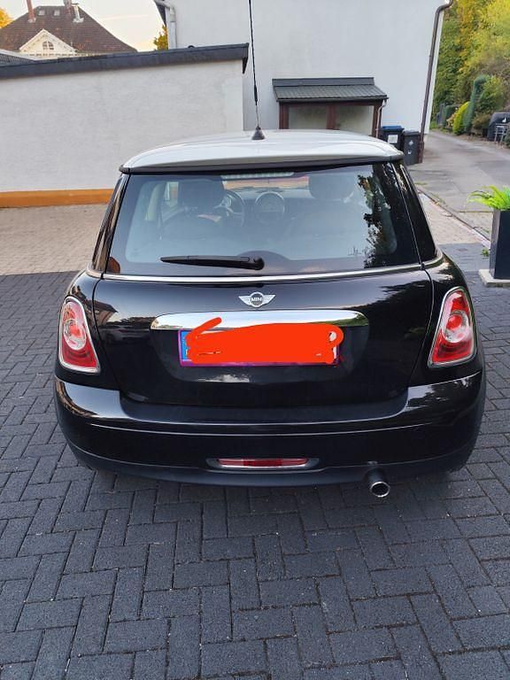 Gebraucht Mini ONE 98 PS (72 kW) 2012 Schwarz Kleinwagen