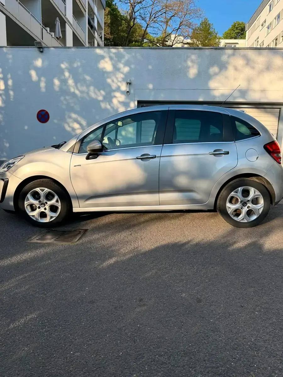 Used Citroën C3 95 HP (69 kW) 2012 Silver Hatchback