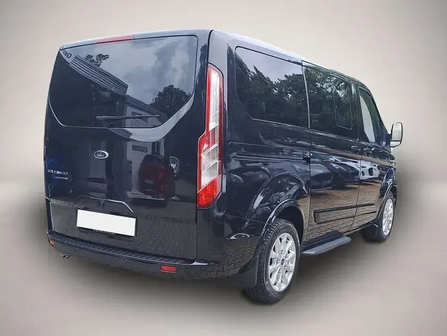 Gebraucht Ford Tourneo Custom Titanium 150 PS (110 kW) 2023 Schwarz Van