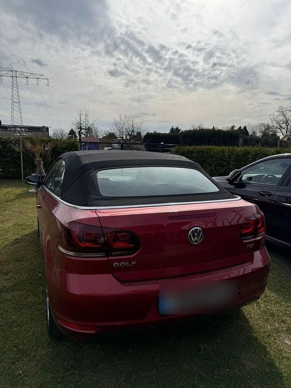 Gebraucht VW Golf Cabriolet 160 PS (117 kW) 2013 Rot Cabrio