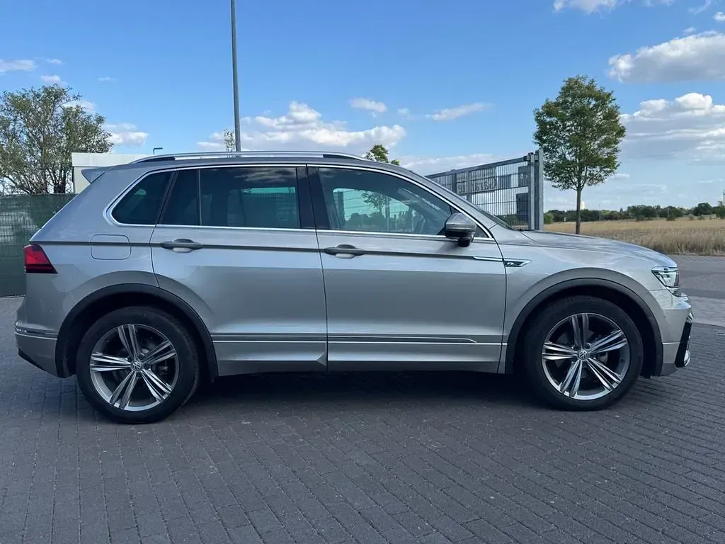 Gebraucht VW Tiguan Highline 150 PS (110 kW) 2018 Silber SUV