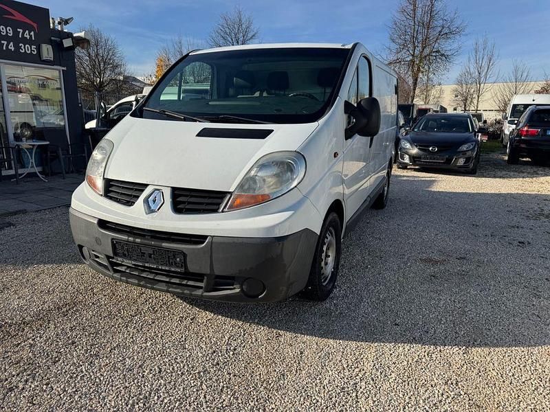 Weiß Gebraucht 2007 Renault Trafic Van | 2.350 € (Superpreis) - Bild 1/4