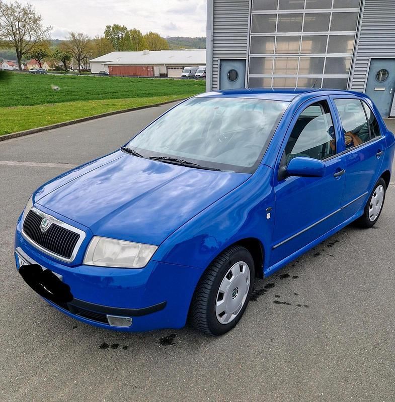 Usata Skoda Fabia 75 CV (55 kW) 2000 Blu Utilitaria
