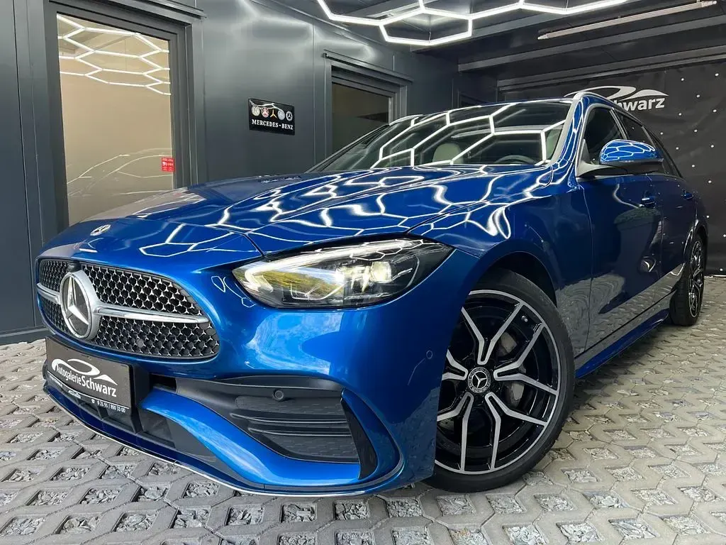 Gebraucht Mercedes 220 AMG line 220 PS (161 kW) 2023 Blau Limousine