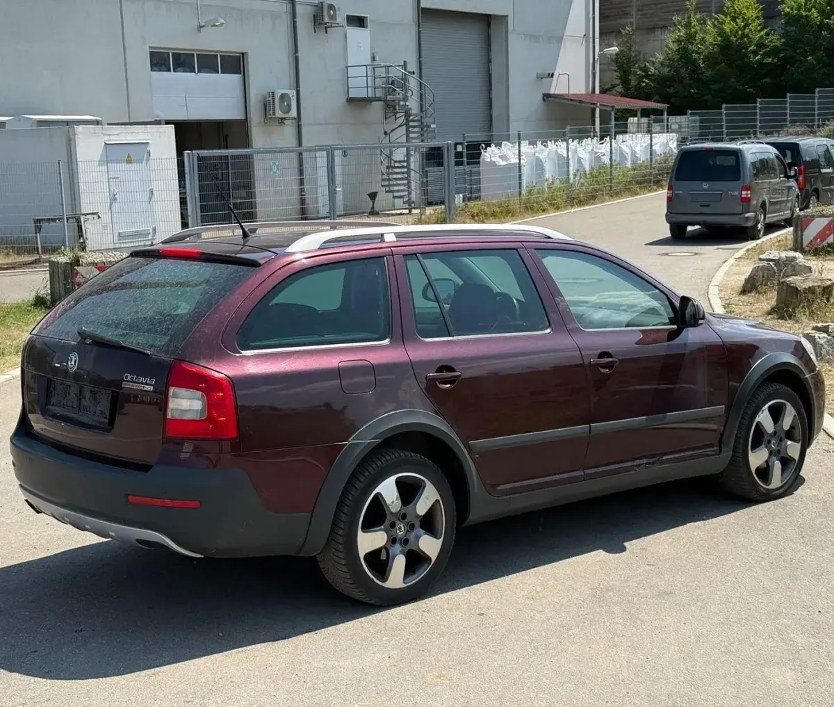 Gebraucht Skoda Octavia 140 PS (102 kW) 2010 Rot Kombi