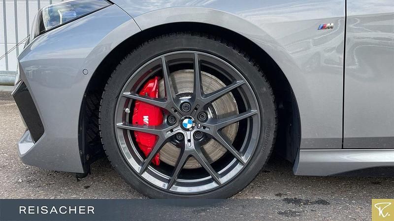 Gebraucht BMW M235 Efficient Dynamics 306 PS (225 kW) 2023 Skyscraper grau metallic Coupé