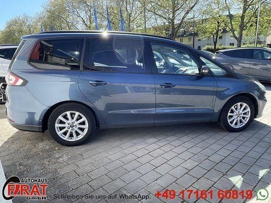 Second-hand Ford Galaxy 150 CP (110 kW) 2020 Albastru Monovolum