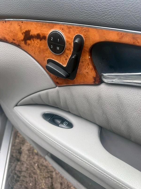 Gebraucht Mercedes E320 224 PS (164 kW) 2004 Silber Kombi