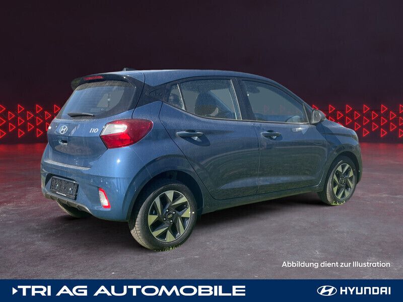 Gebraucht Hyundai i10 Trend 79 PS (58 kW) 2022 Andere farbe Kleinwagen