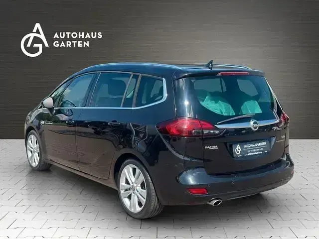 Gebraucht Opel Zafira Tourer Innovation 165 PS (121 kW) 2014 Schwarz Van / Kleinbus